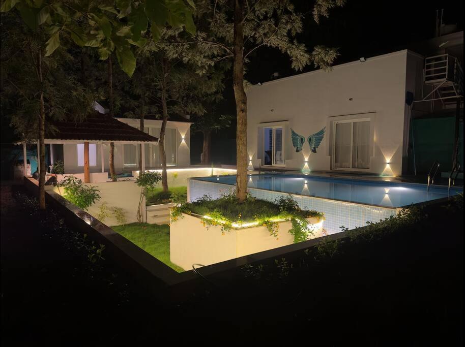 Serenity Farm Stay Hampāpura 외부 사진